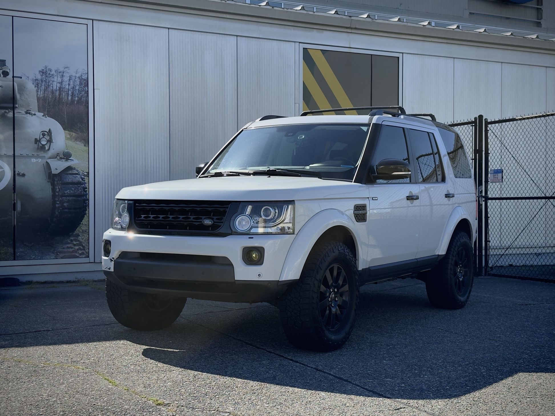 2015 Land Rover LR4