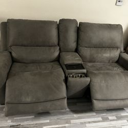 Double  Recliner Sofa With Charging Station And Cup Holder