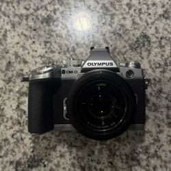 Olympus OM-D EM1