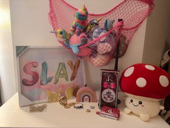 Girls Room Decor Lot