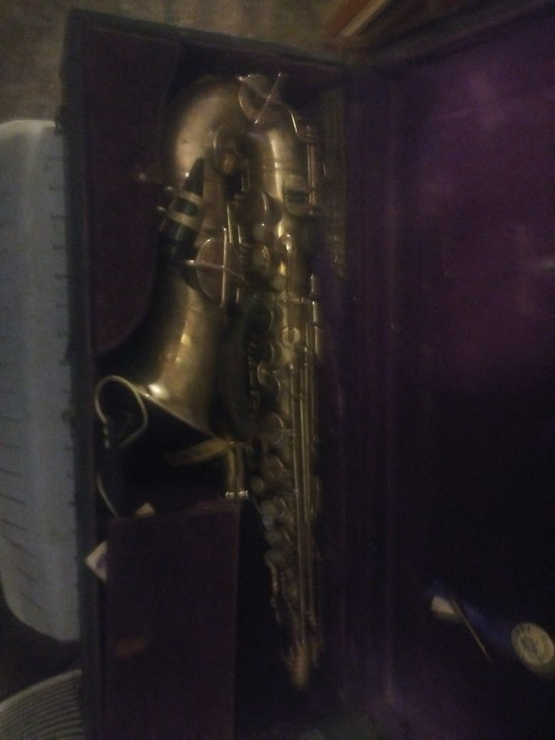 Buscher saxophone