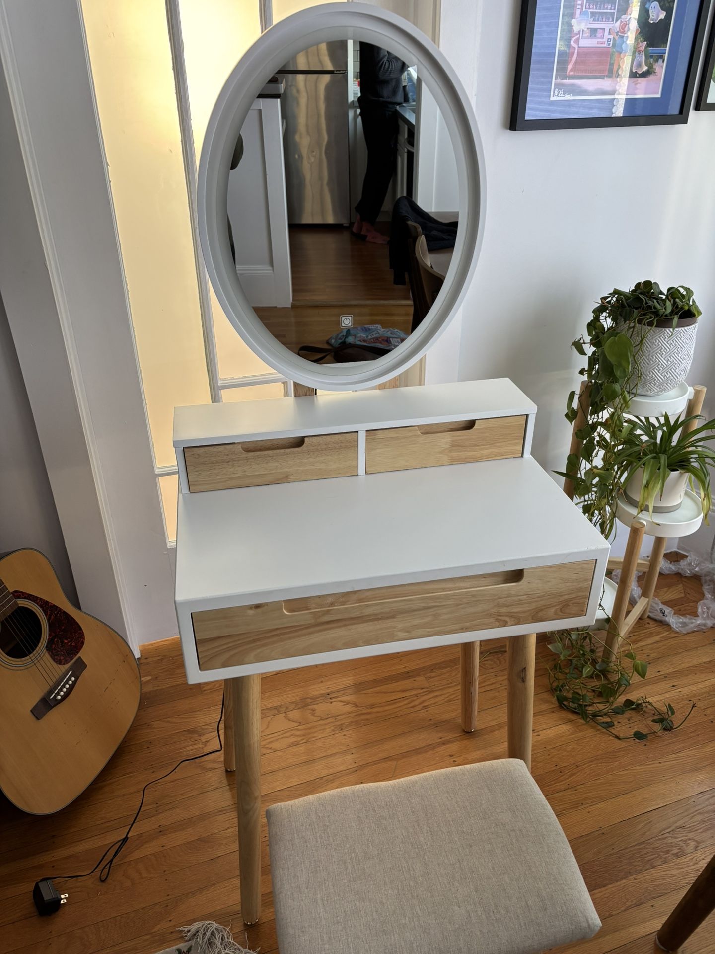 Lighted Mirror Vanity With Drawers & Stool - Mid century Modern Inspired!