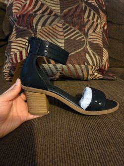 Women's Frye and Co. Heeled Sandals Size 6