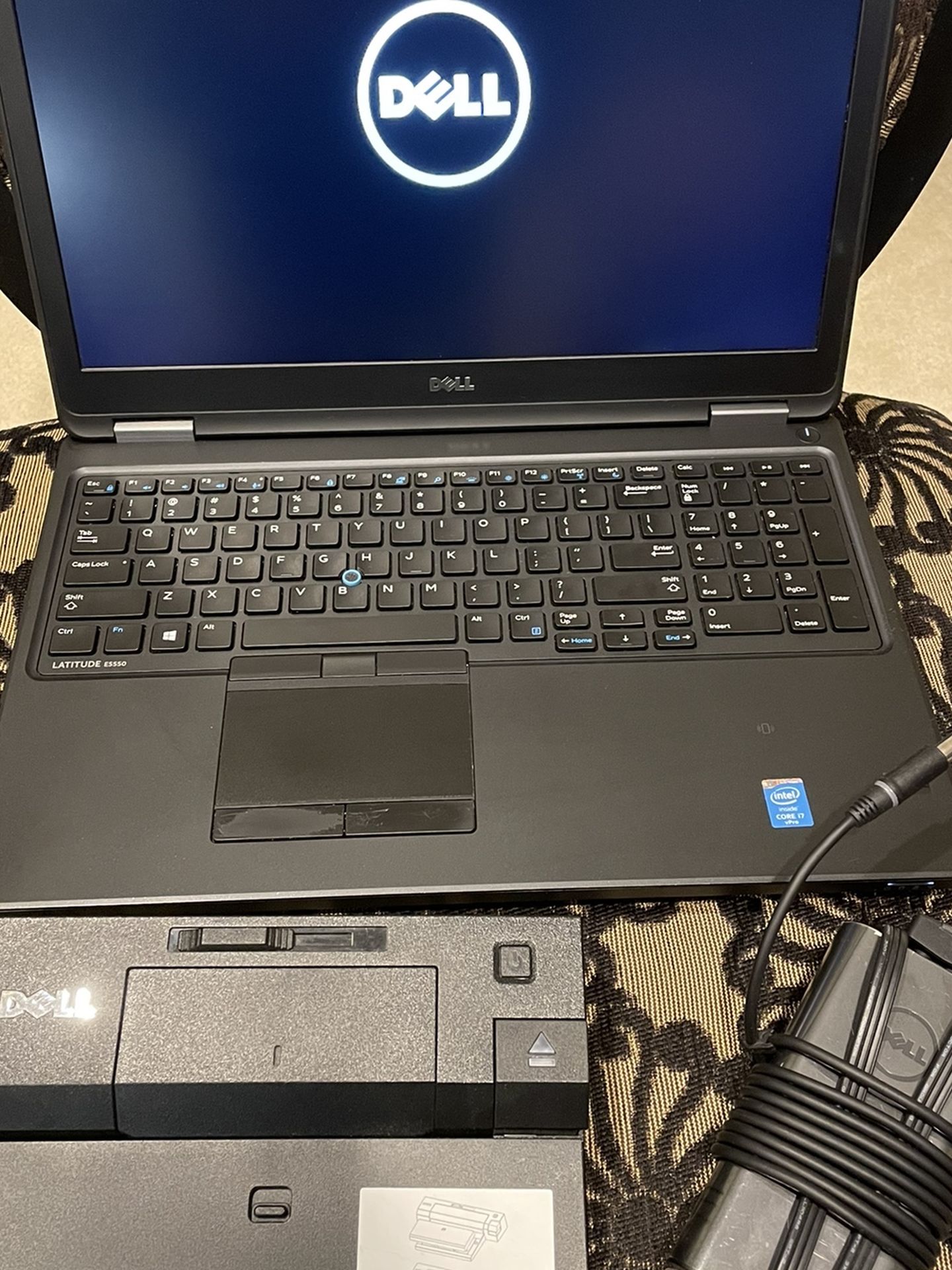 Dell Attitude E5550