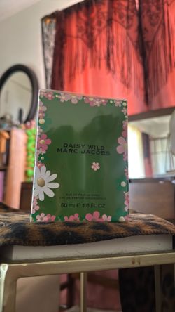 Daisy Wild Marc Jacobs Perfume