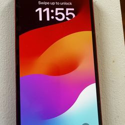 iPhone 13 Unlocked. Great Condition 128 GB