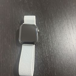 Apple Watch Series 10 GPS+ Cellular 42mm Natural Titanium Case