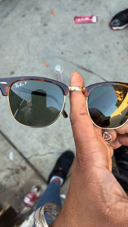 Ray ban