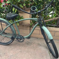 Schwinn Beach Cruiser 
