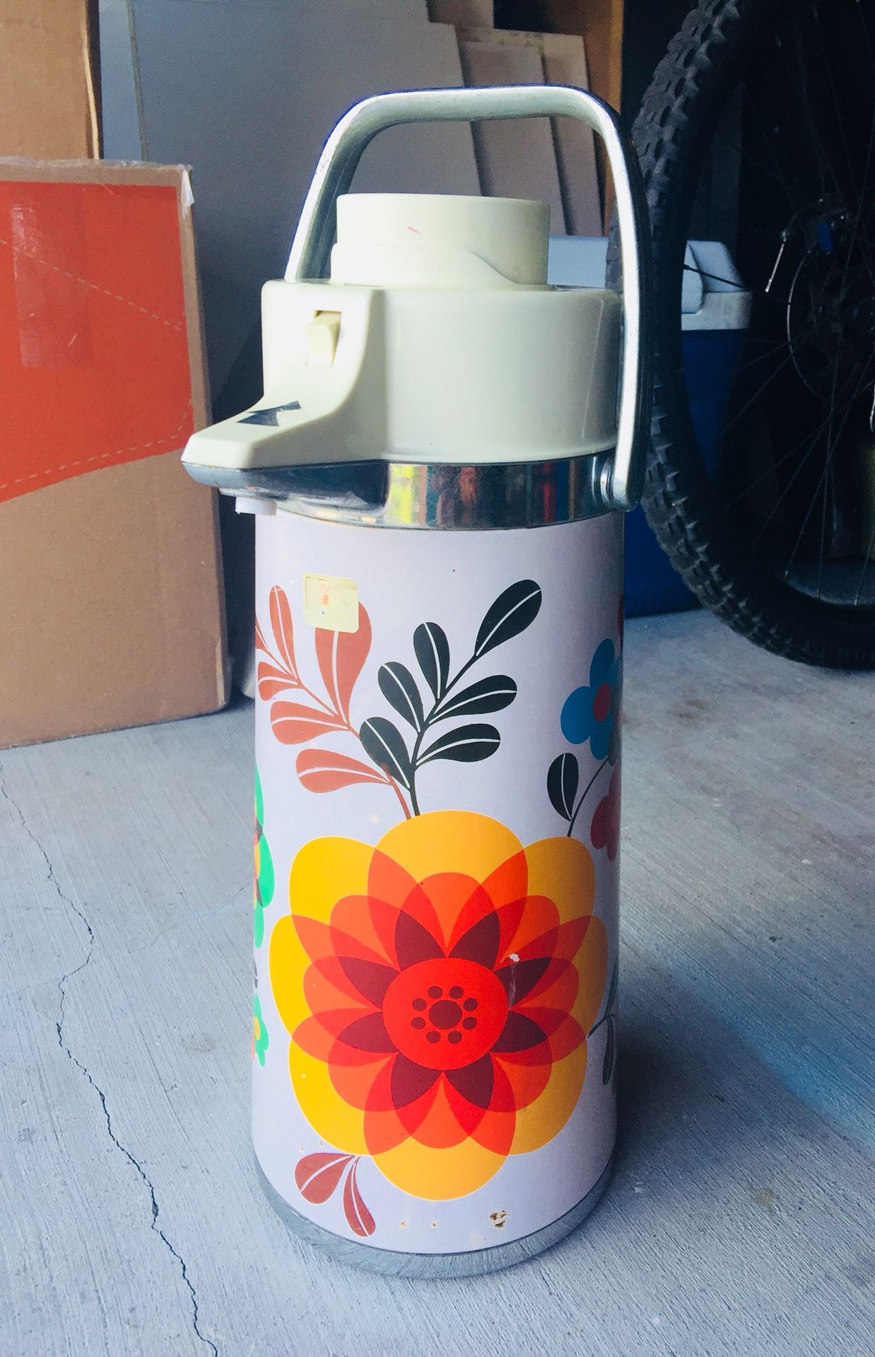 VINTAGE Apollo Air Pot Floral Roses Coffee Hot Beverage Dispenser