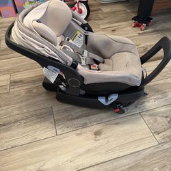 Peg Perego Primo Viaggio 4-35 Nido - Rear Facing Infant Car Seat