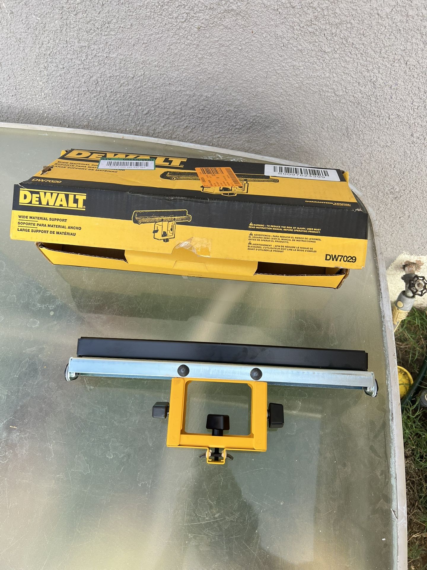 Dewalt Wide Miter Saw Stand Material Support 
