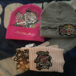 Ed Hardy Beanies And Headband With Gloves 