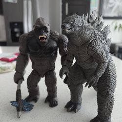 Godzilla vs Kong figures