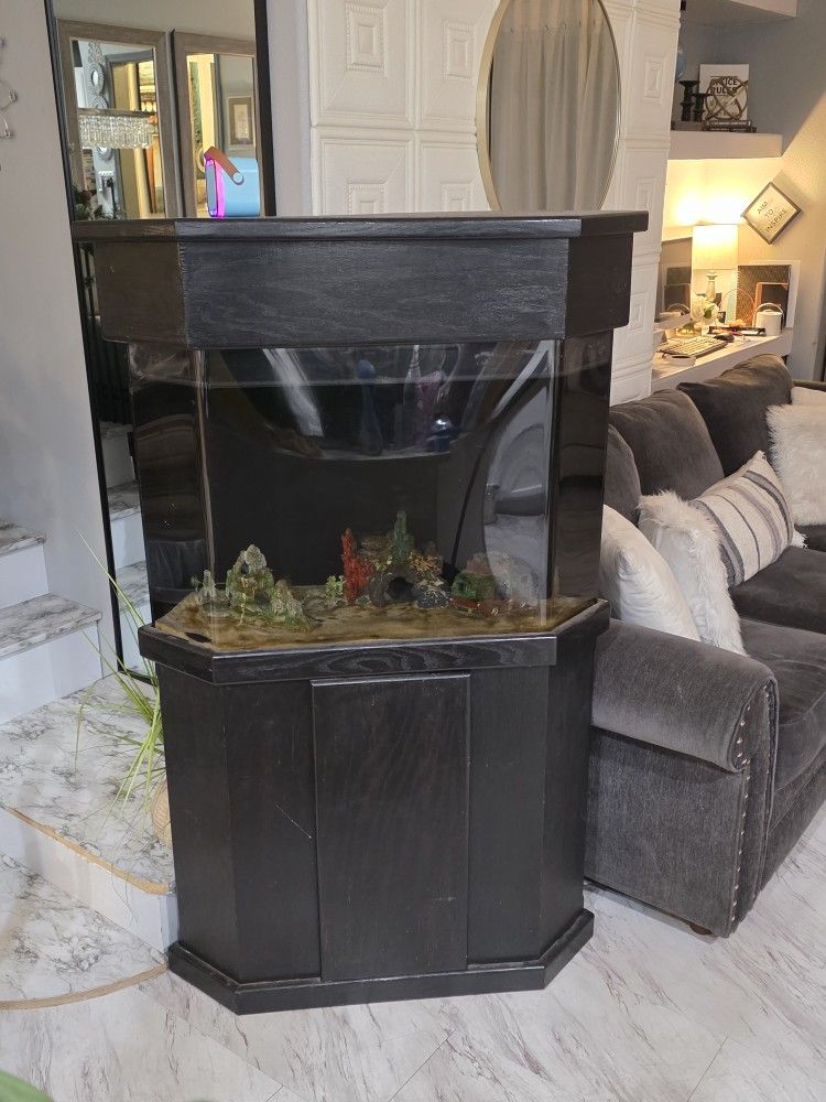 Acrylic Corner Fish Tank