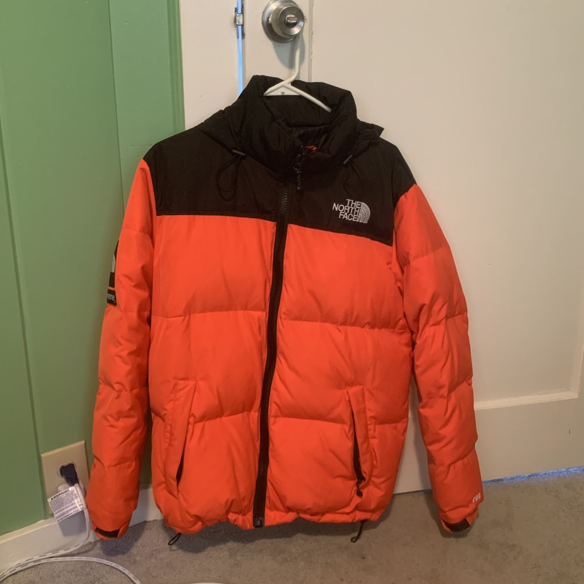 supreme puffer jacket 