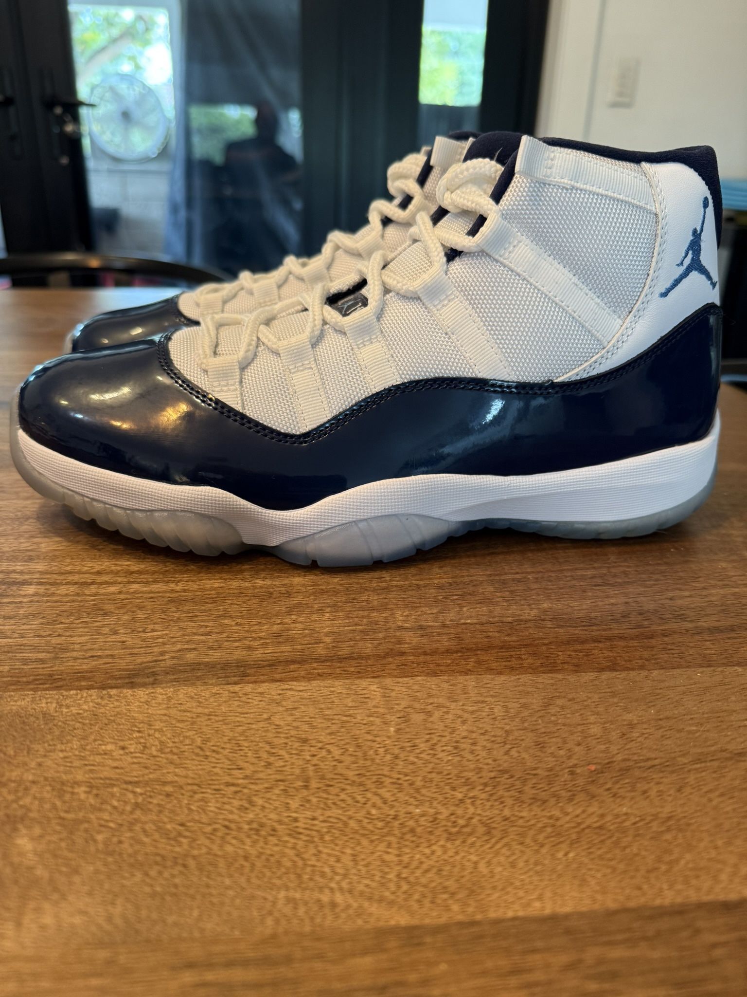Jordan 11 Win Like 82 Size 10 Brand New
