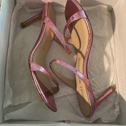 Stuart Weitzman Women’s Size 6