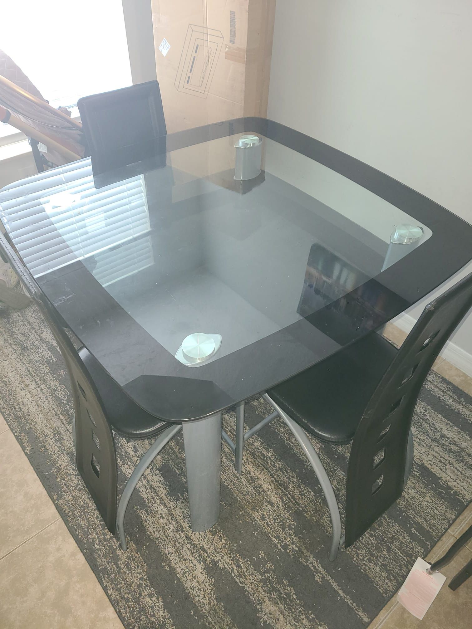 Cute Dining Table