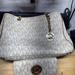 Michael Kors Shoulder Bag And Wallet Both For $100