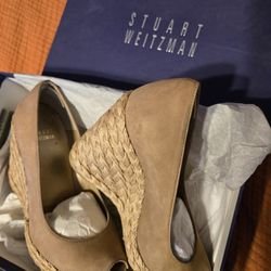 Stuart Weitzman Lorriane Wedge Peep Toe 