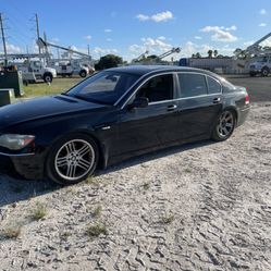 BMW 750li