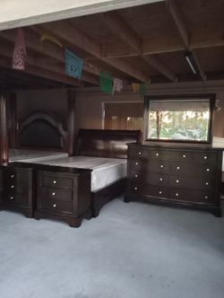 Bedroom Set