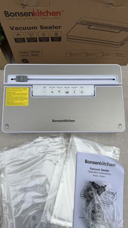 Stainless Steel Food Sealer Vacuum Sealers with 1 Roll & 5 Bags, 5 Food Vacuum Modes, Built-in Cutter & Bag Storage (White Silver)