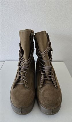 U.S. Navy Belleville 330 ST Coyote Boots – Steel Toe – 9.5 Regular