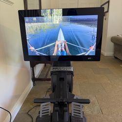 Nordic Track RW900 Rowing Machine