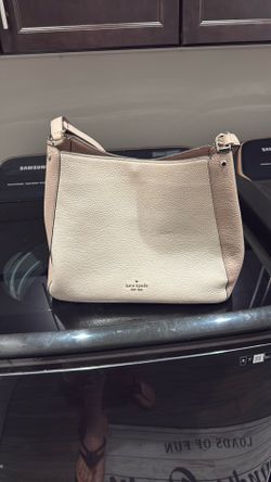 Kate Spade Hang Bag 