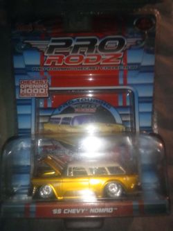 Maisto Pro Rodz '55 Chevy Nomad Diecast