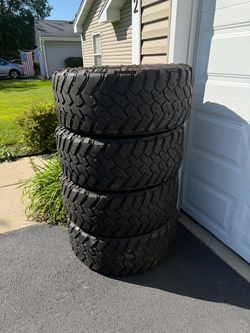 Set of 4 Off-Road 35x12.50R20 LT Trail Grappler tires
