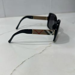 Burberry women’s sunglasses