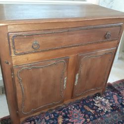 Antique Beautiful Cabinet,  Detailed Craftmanship 