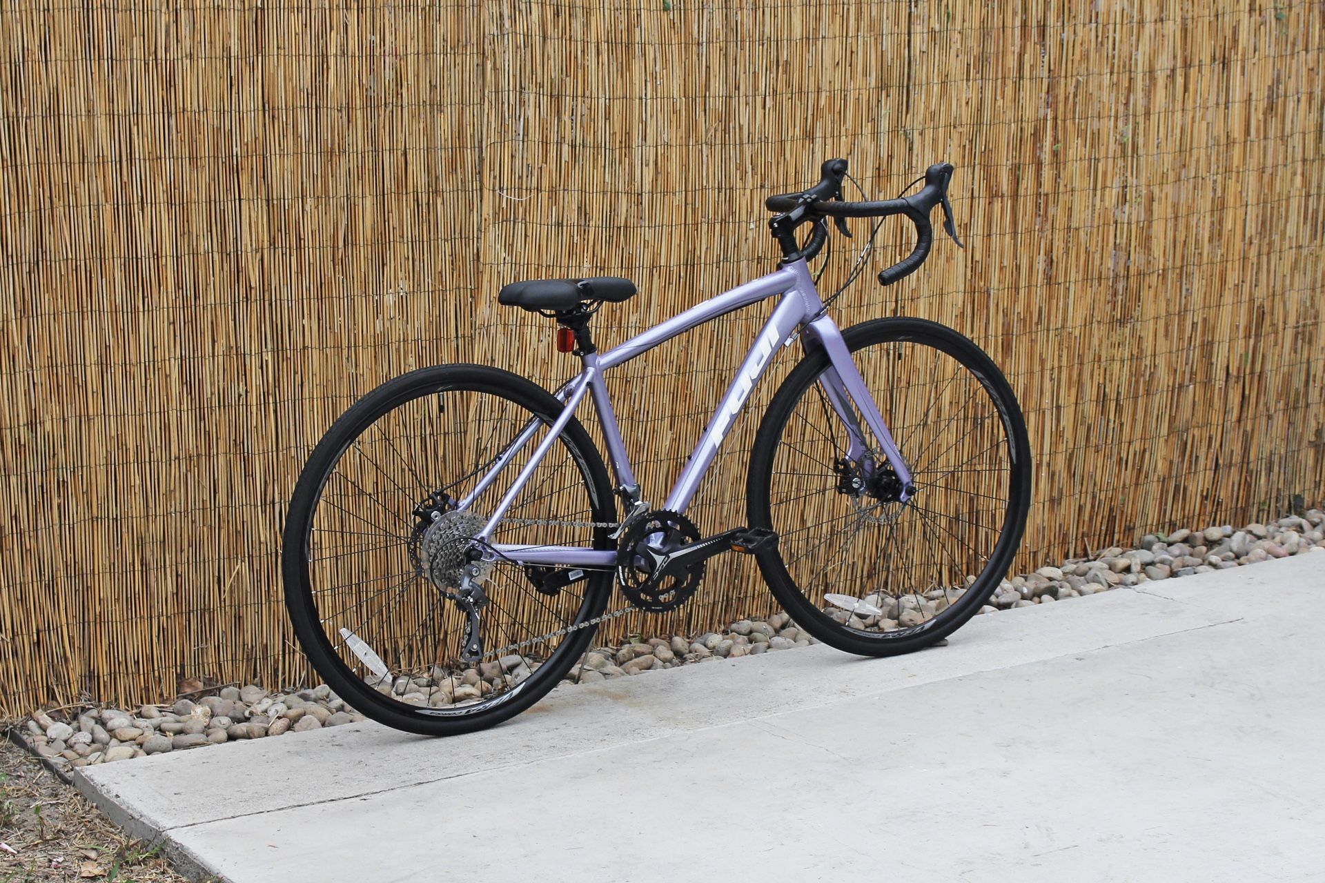 Fuji Finest 4.0 LE Disc Ladies Road Bike - Size: 47cm