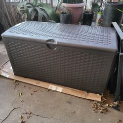 80 Gal. Large Deck Box Resin for Patio Garden Furniture, Outdoor Storage Container  26L 26H 23W