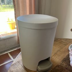 Trash Can