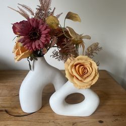 Small Flower Vases (Autumn Flowers Included)