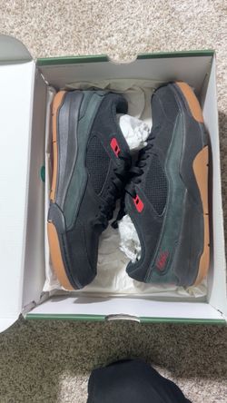 Jordan flight court size 10 men