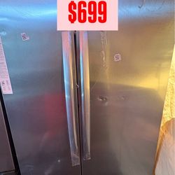 LAST CHANCE SALE REFRIGERATOR