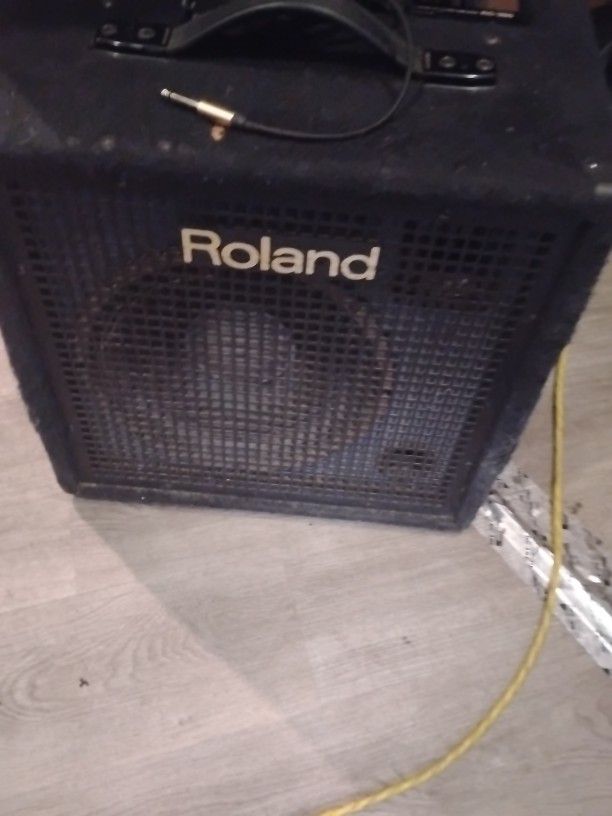 Roland Kc-300 Mixing Keyboard Amplifier