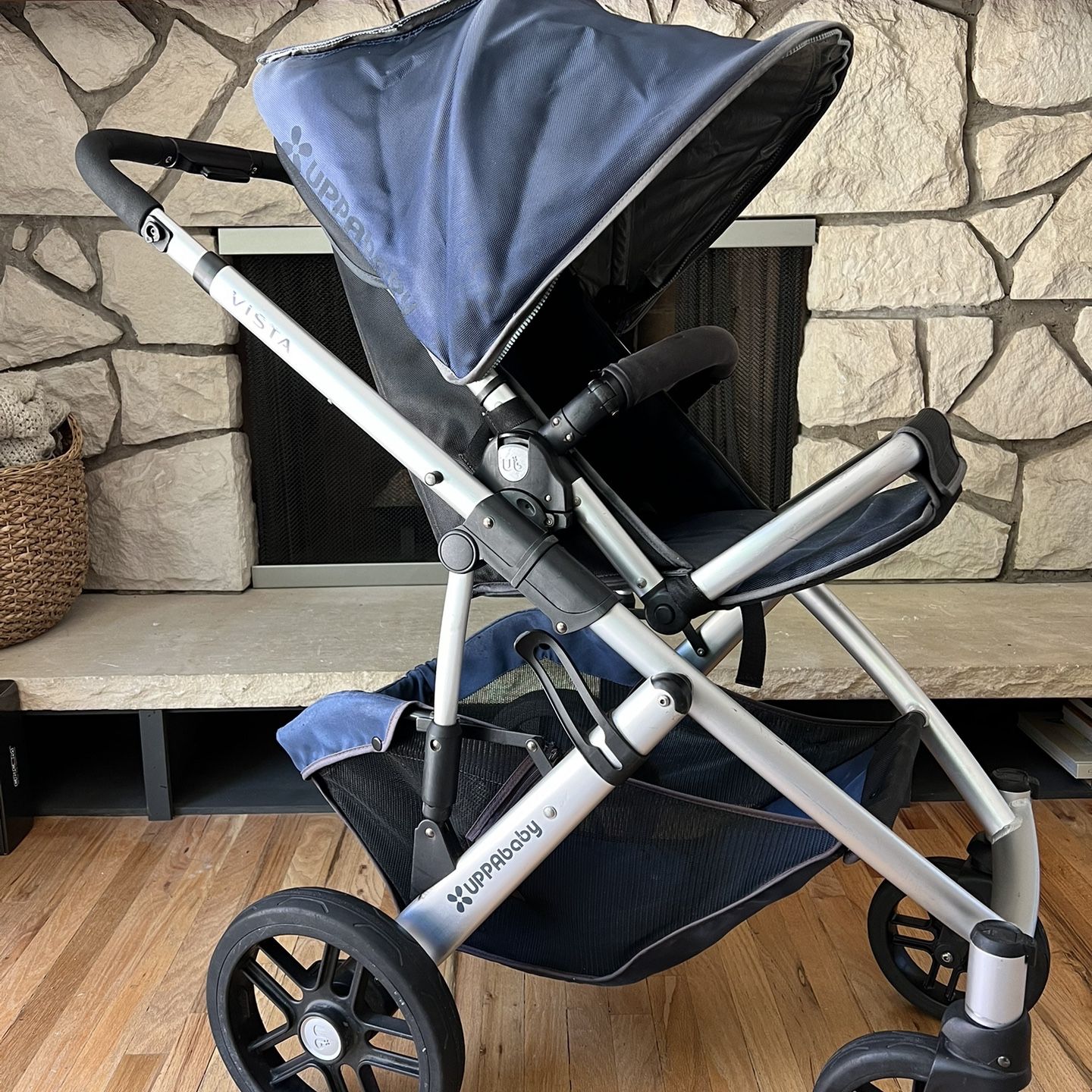 uppababy lightweight stroller Uppababy MINU V3 Stroller + Mesa V3 Travel System – Hazel & Fawn main image 0