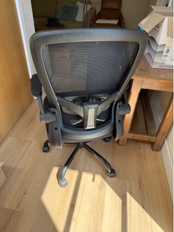 Office Task Chair