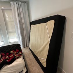 Mid-Profile Queen Box Spring With Flat Surface & Cover