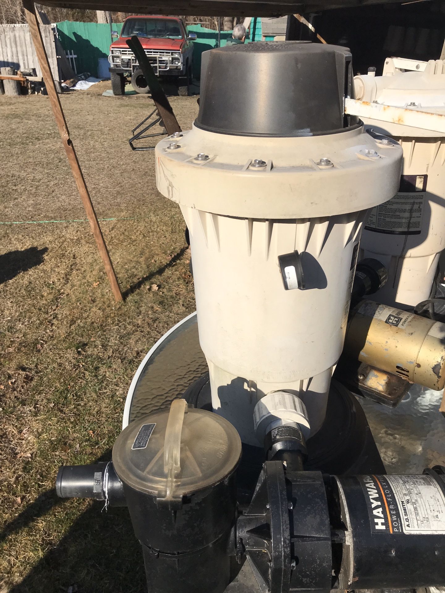 2 pool pumps