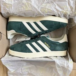 Size 8 - Brand New Adidas Gazelle Mineral Green