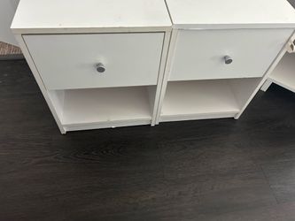 Night stand