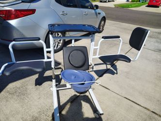 Portable Commode Chair with Removable Bowl