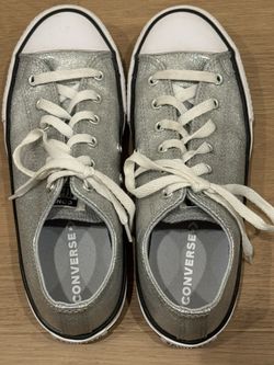 Converse All Star Silver sneakers Women’s Size 6